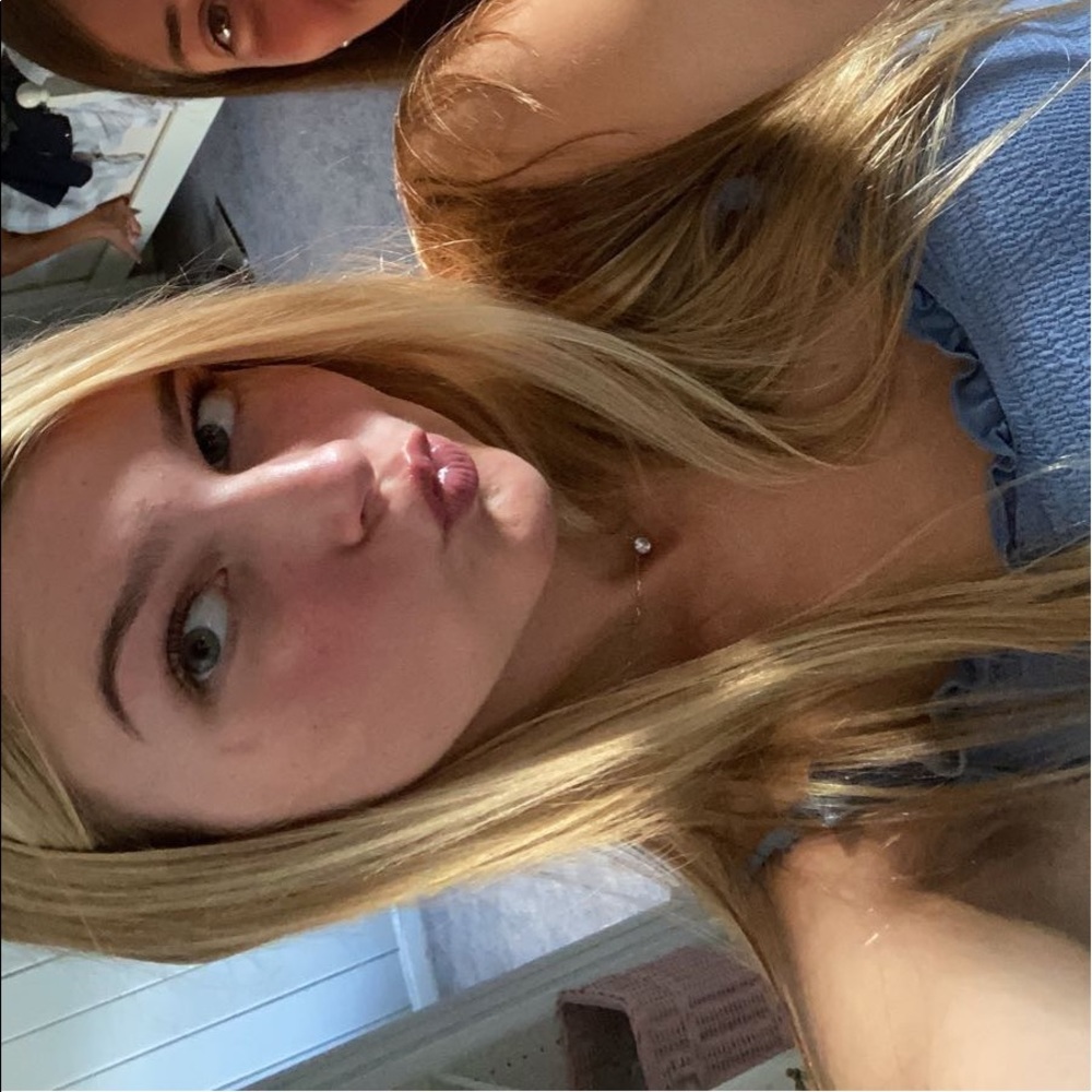 Meet your Posher, Anna